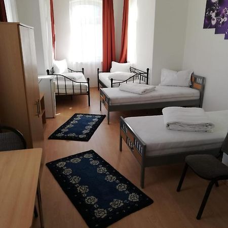 Pension Feldschloessl Ingolstadt Esterno foto